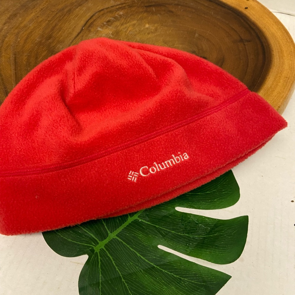 Columbia Fleece Red  Beanie